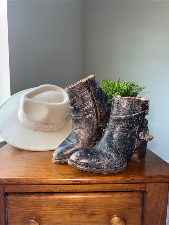 Bed Stu Shoes - Bed Stu Distressed Brown 100% genuine Leather Ankle Booties Artesian Crafted
